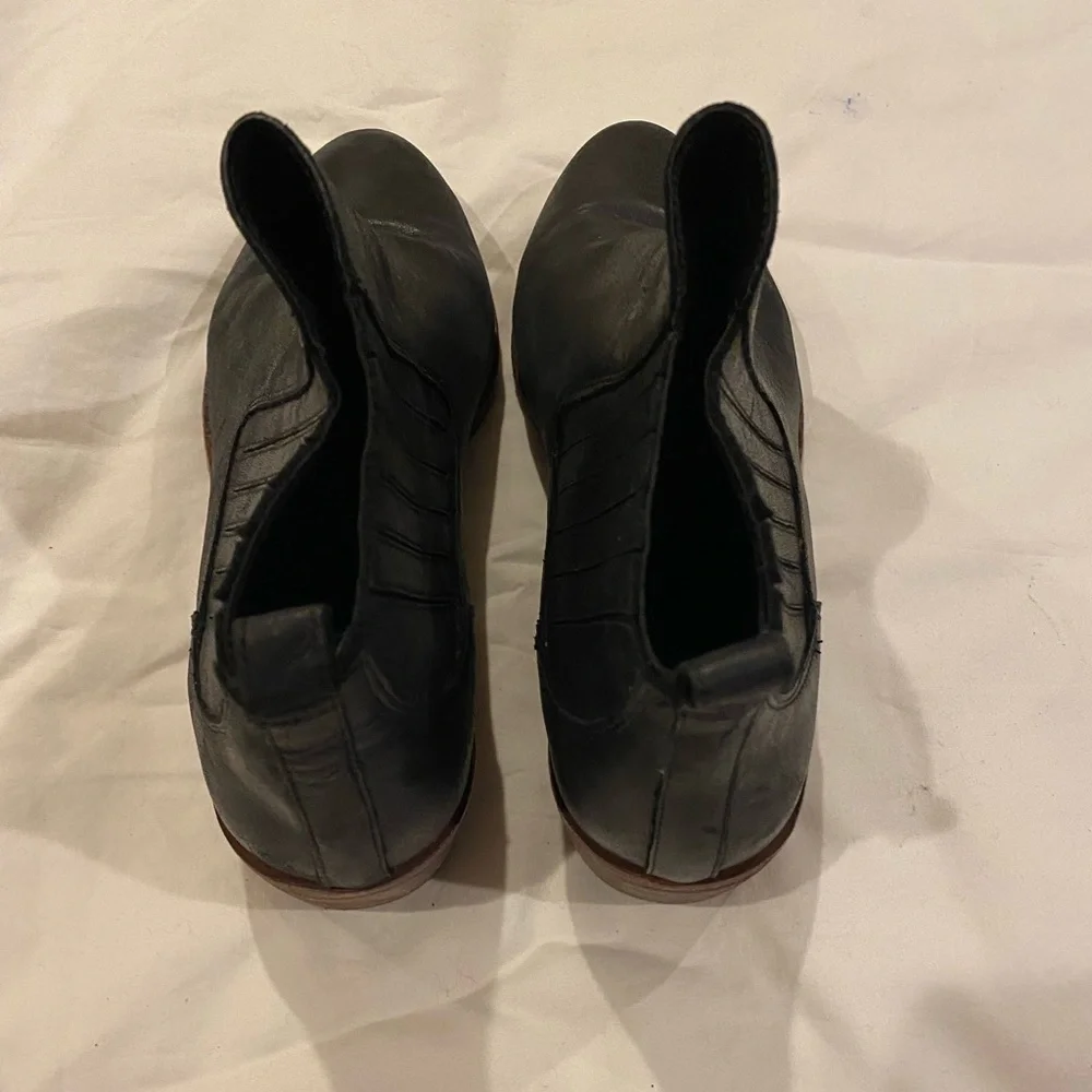 Booties - Picture 2 of 4